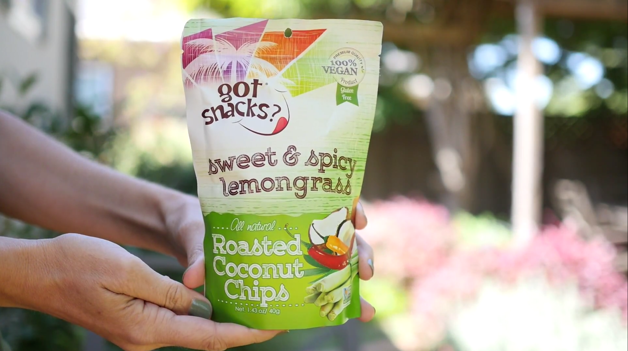 vegan cuts snack box – free gift with subscription!