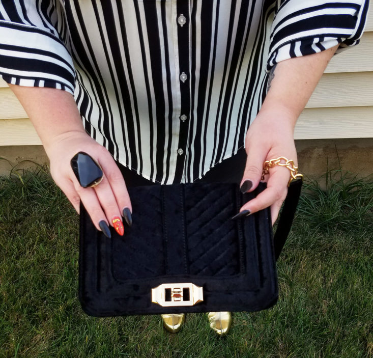 Dia and Co October 2017 - Velvet handbag