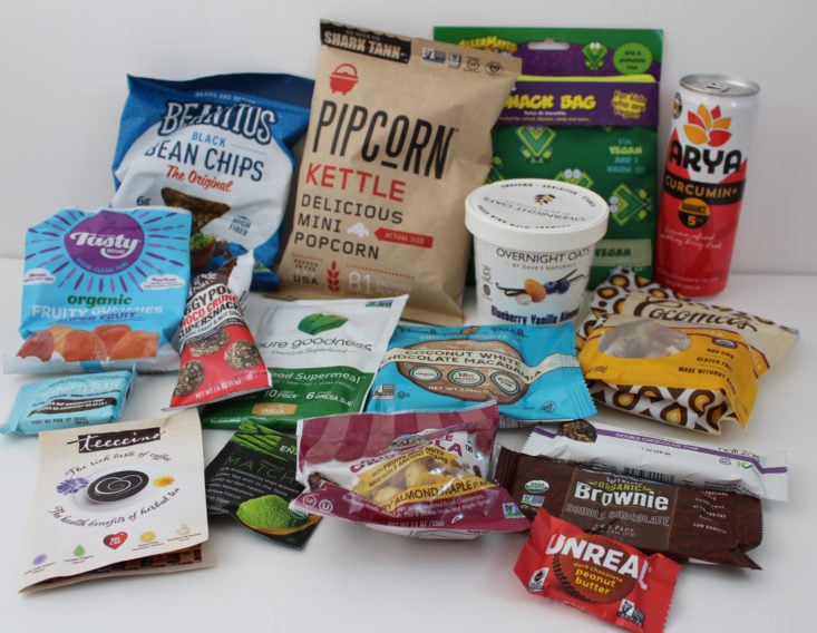 Vegan Cuts Snack October 2017 - review of all snacks unboxed