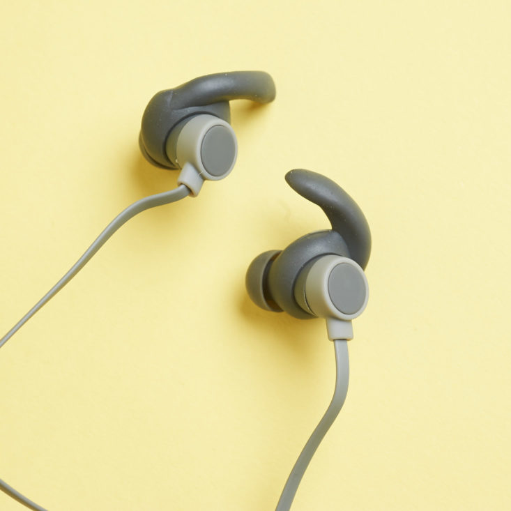 earbuds