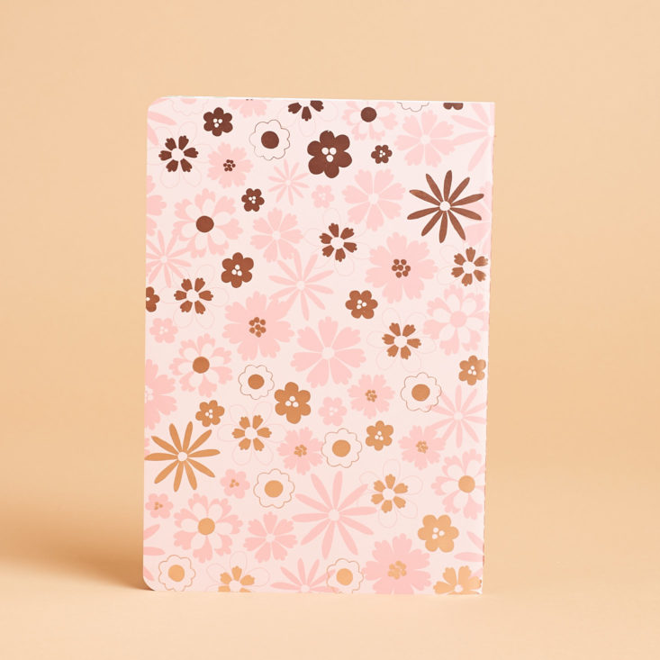 pink and gold metallic flowers on the back of the erin condren gratitude journal