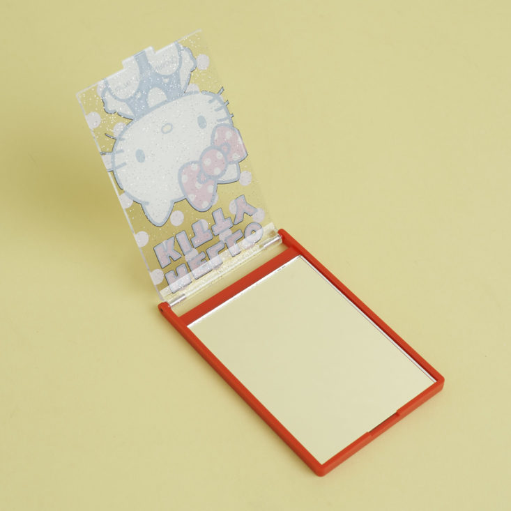 hello kitty mirror, open