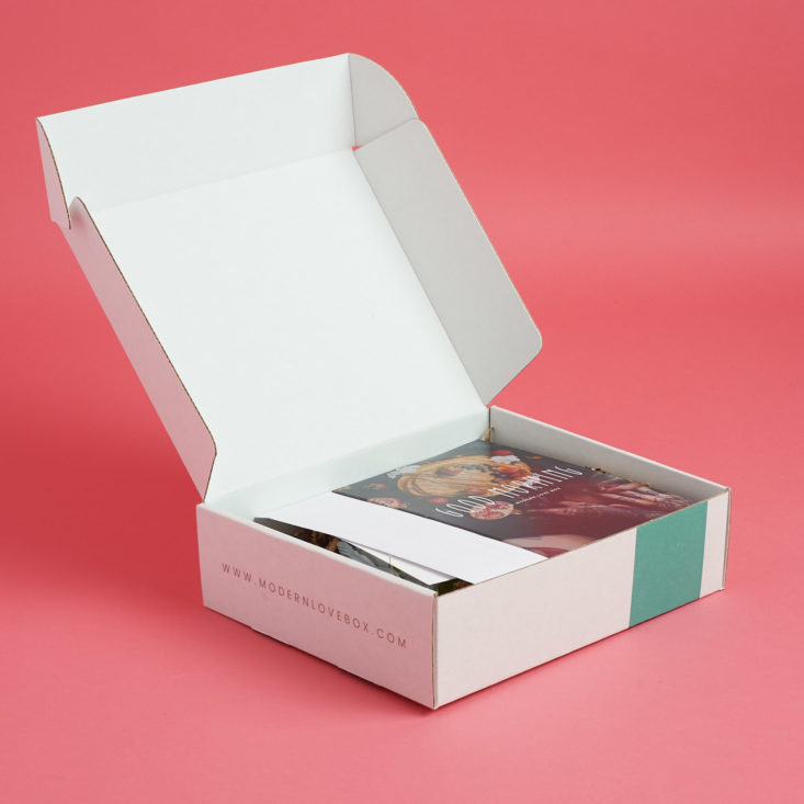 modern love box december unboxing