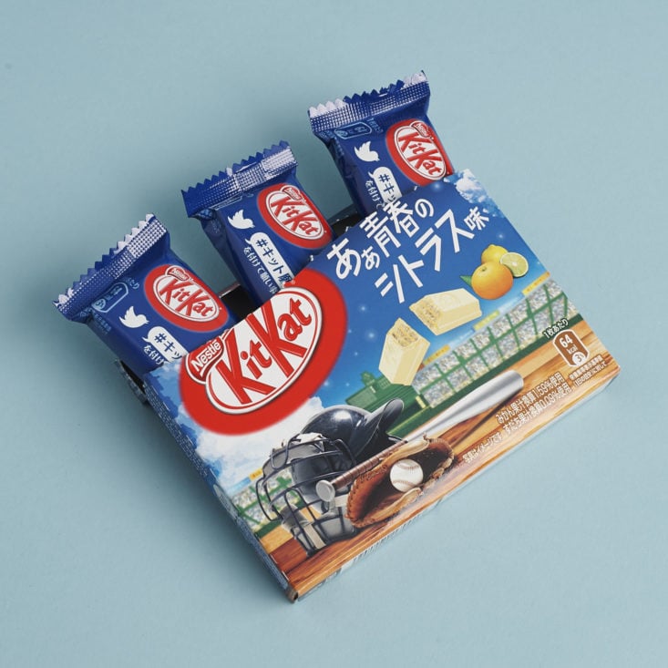 White Chocolate Citrus KitKat box with three minis popping out
