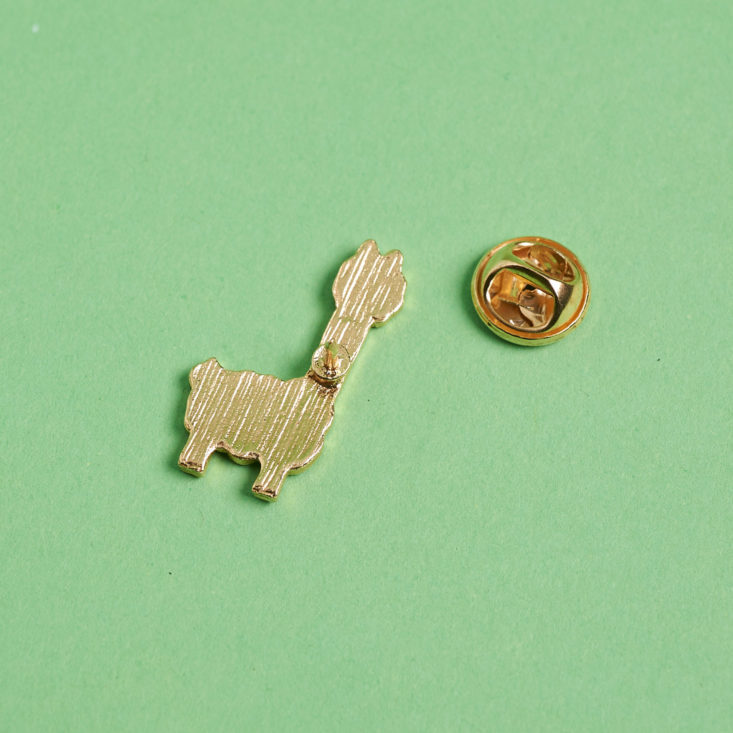 reverse side of alpaca pin