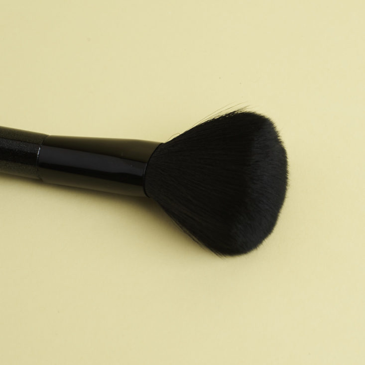 brush end of Ricky Care Dual-Ended Blending Perfector