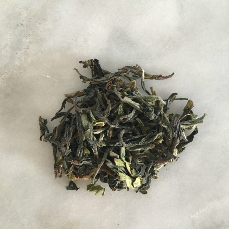 loose-leaf himalayan sunrise tea in Teabox