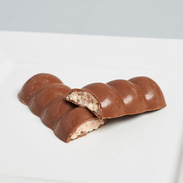 Detail of this German fruit and chocolate snack