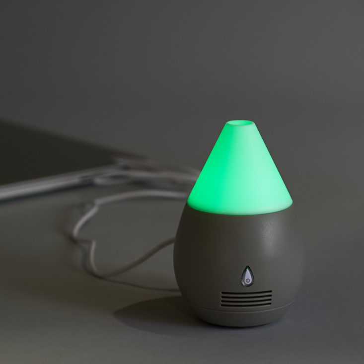 mini diffuser with light on