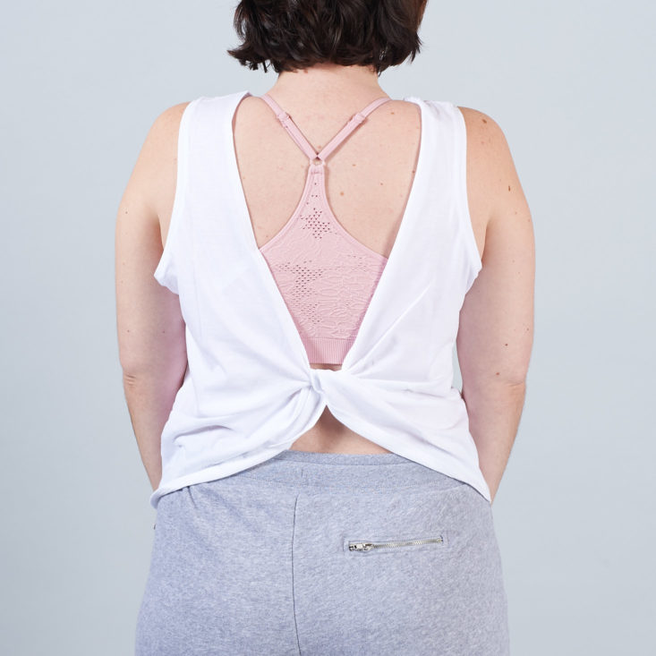 twist back tank