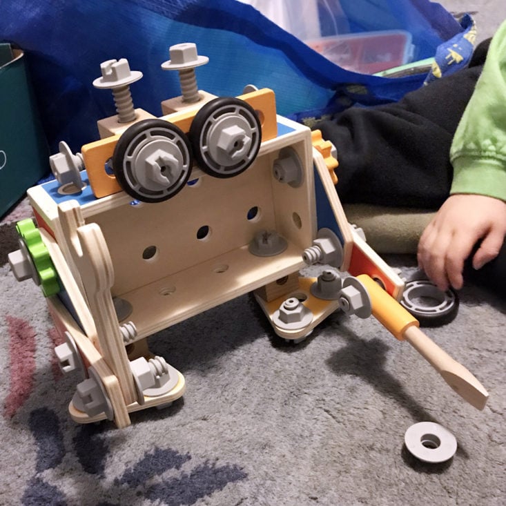 Awesome tool holding robot!