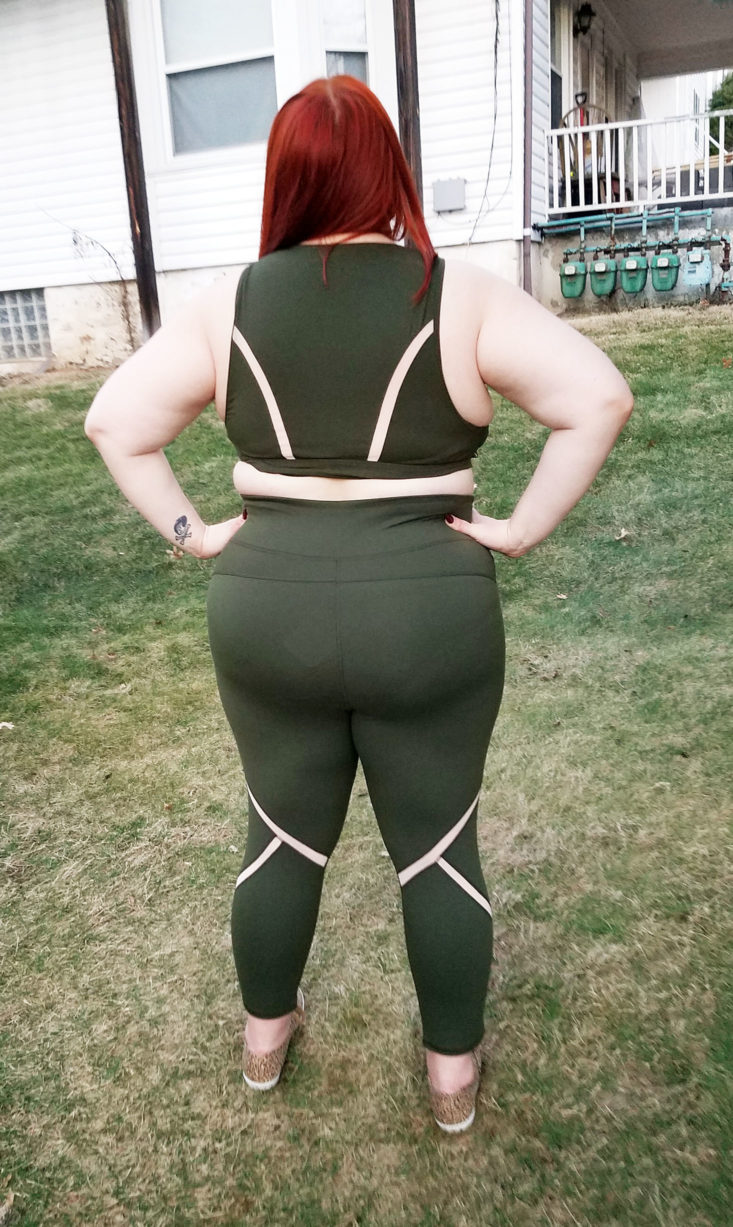 Fabletics Plus Size February 2018 Outfit 2