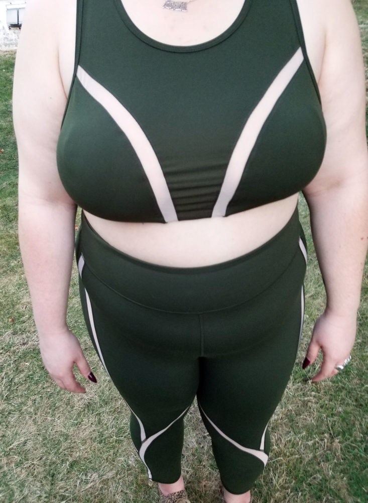 Fabletics Plus Size February 2018 Outfit 4