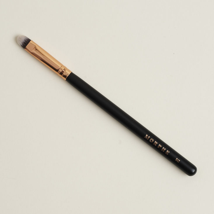 MorpheMe R42 Oval Shadow and Concealer Brush