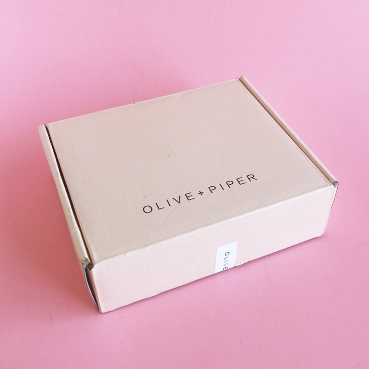 Olive & Piper Valentine 2018 - Box closed