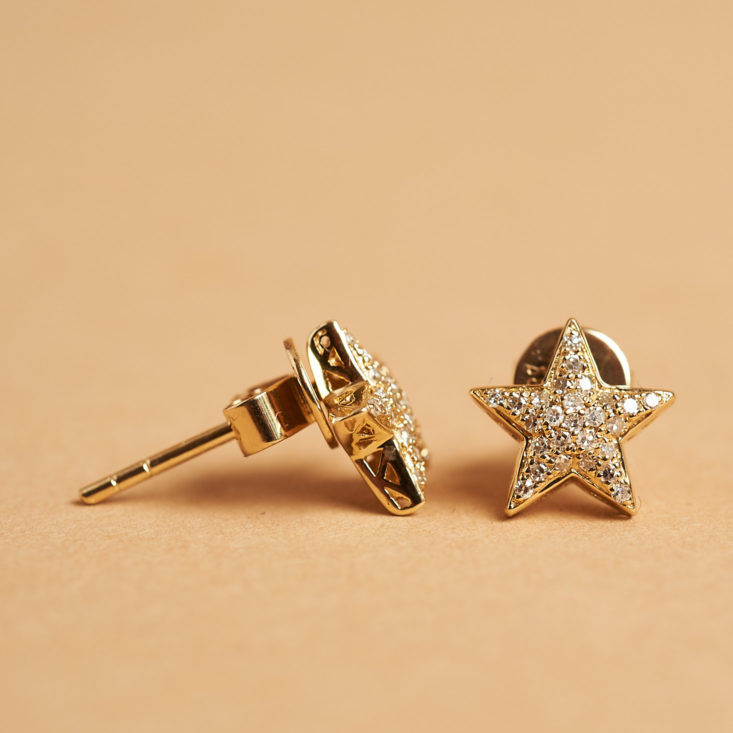 gold star earrings