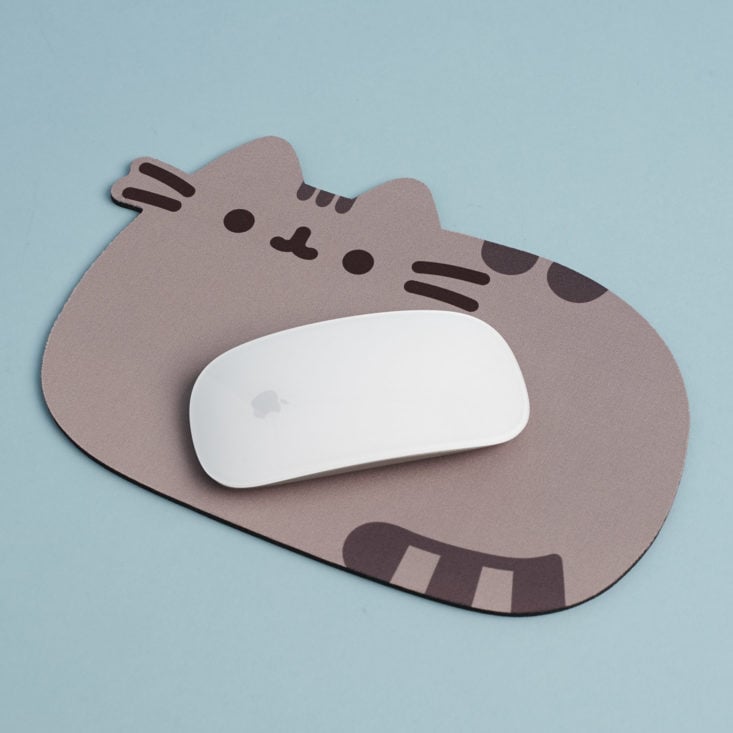 Pusheen Mouse Pad with mouse