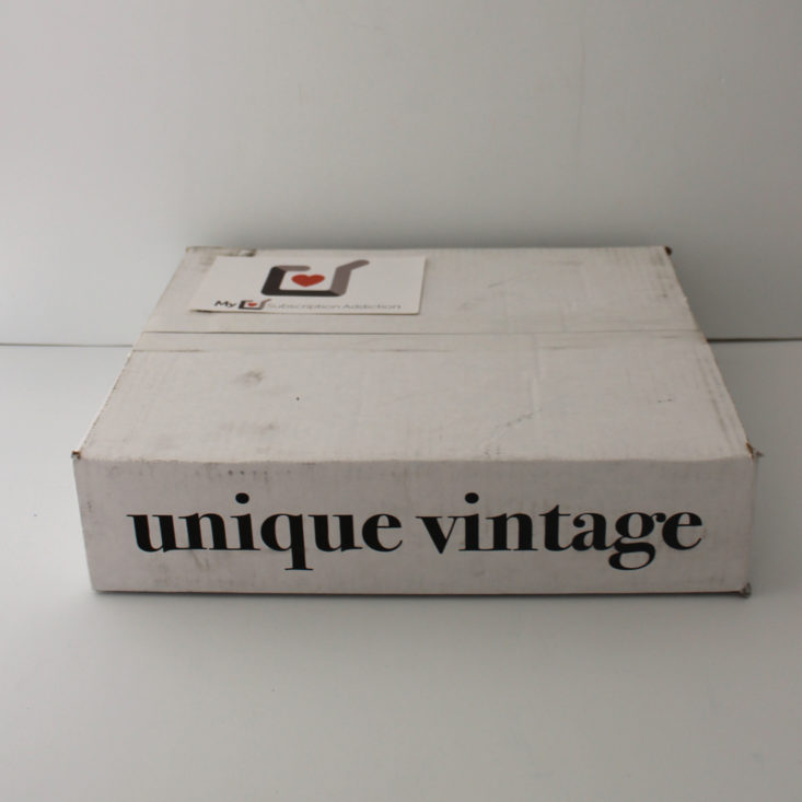 Unique Vintage box closed