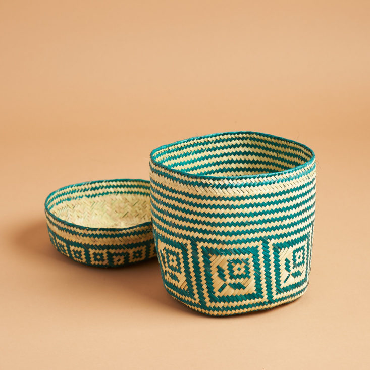 globein cultivate basket with teal pattern