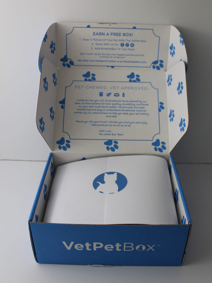 inside Vet Pet Box Dog May 2018 box