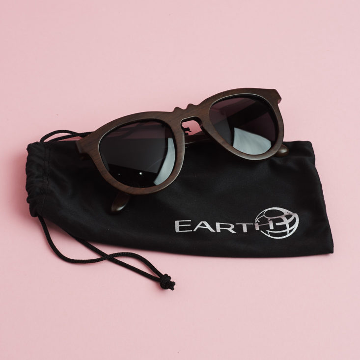 Earth Sunglasses Venice with pouch