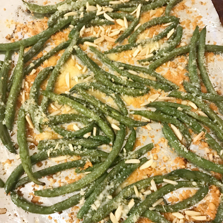 cooked green beans on tray