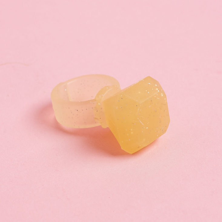 quirky crate yellow ring