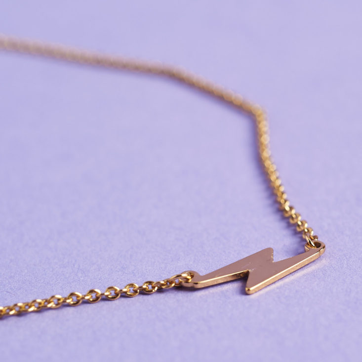 rocksbox lightning bolt pendant