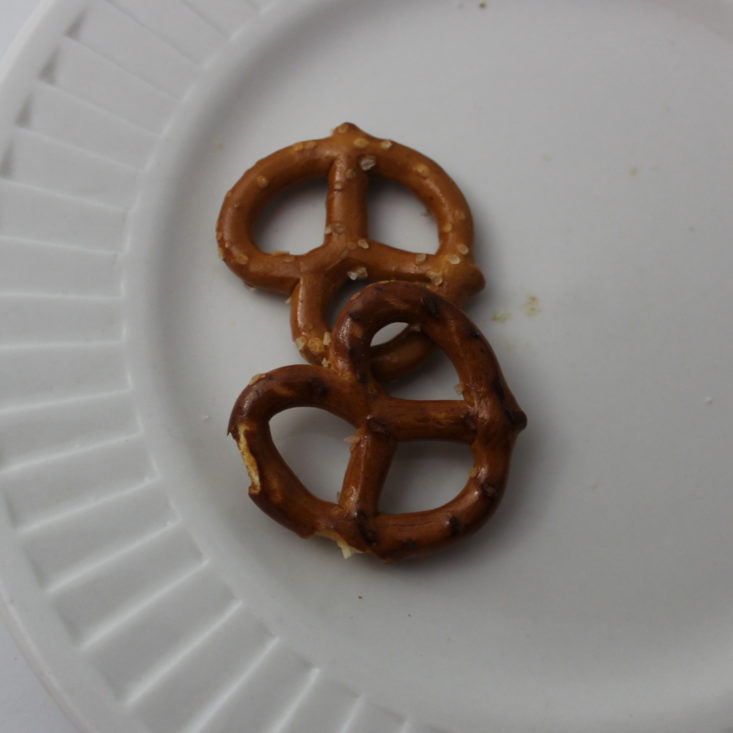 Love with Food October 2018 - Snyder’s of Hanover Mini Pretzels Open Top
