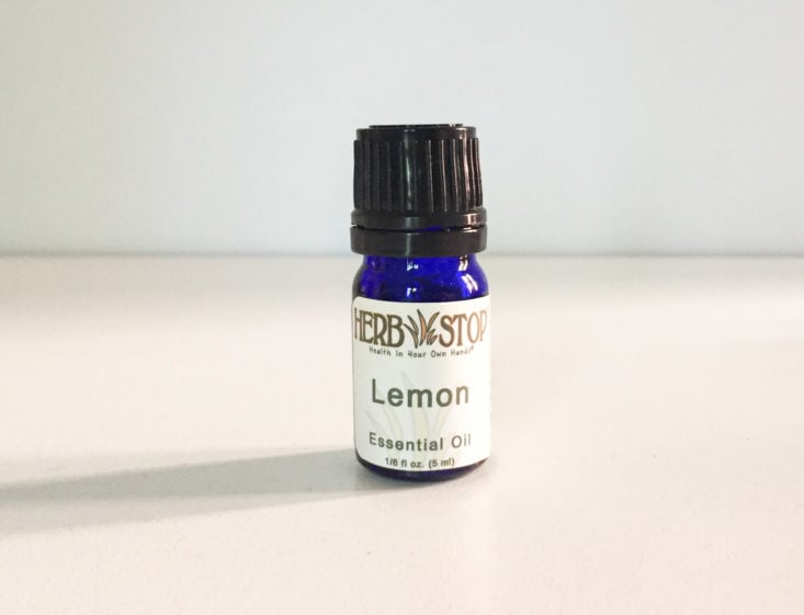 Aroma Box by Herb Stop Essential Oil Subscription Box Review October 2018 - Lemon Front