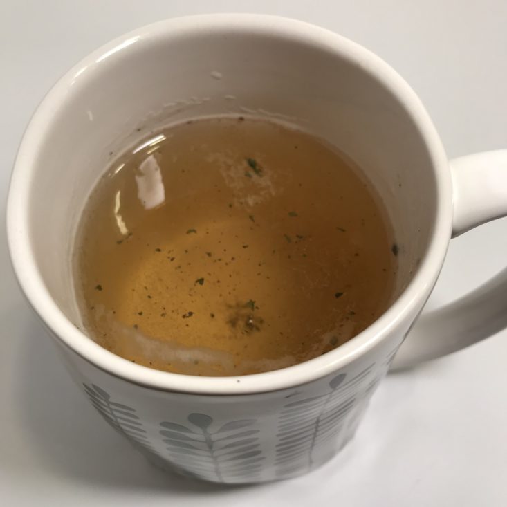 CandleLit Box November 2018 - Cuples Tea House Mango Green Tea Top