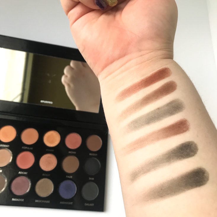 Pur Deluxe November 2018 -Swatch 2