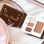 Free Bonus Mini Palette with Too Faced 2018 Cyber Monday Mystery Bag!