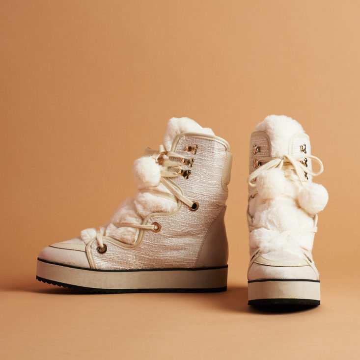 Shoe Dazzle November white boots