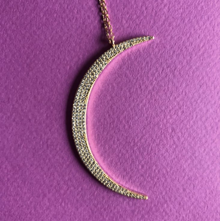 XIO Jewelry Subscription Review November 2018 - Large Crescent Moon Necklace Closer