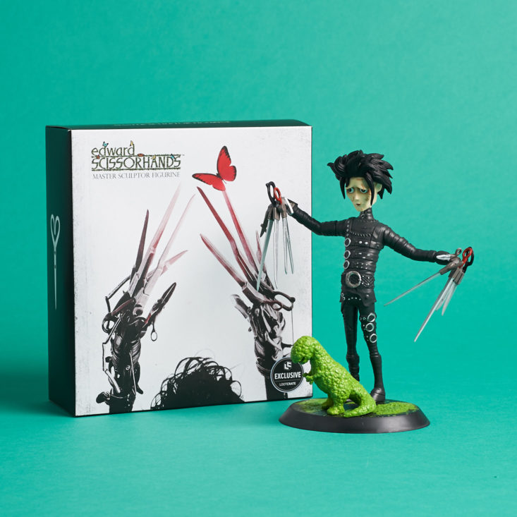 Loot Crate DX Cursed October 2018 - Edward Scissorhands Figure With Case Front
