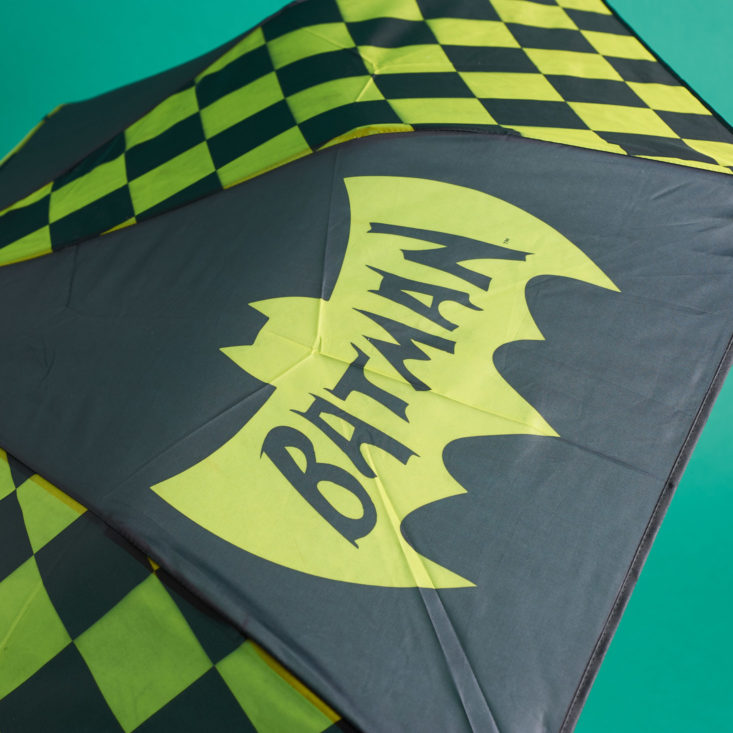 Lootcrate DX Laboratory November 2018 - Batman Umbrella Closeup Front