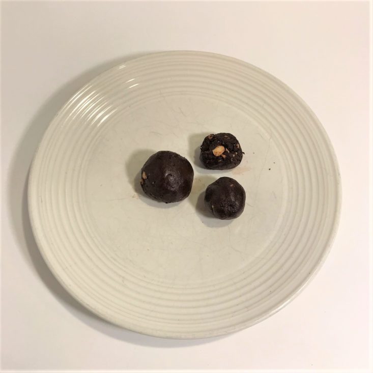Onnit Keto Box December 2018 - Kalifornia Keto Peanut Butter Chocolate K Bites In Plate Top