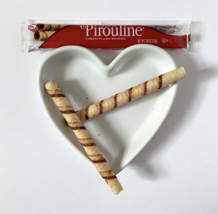 SnackSack Classic Box Review December 2018 - Pirouline Chocolate Hazelnut Wafers In Plate Top