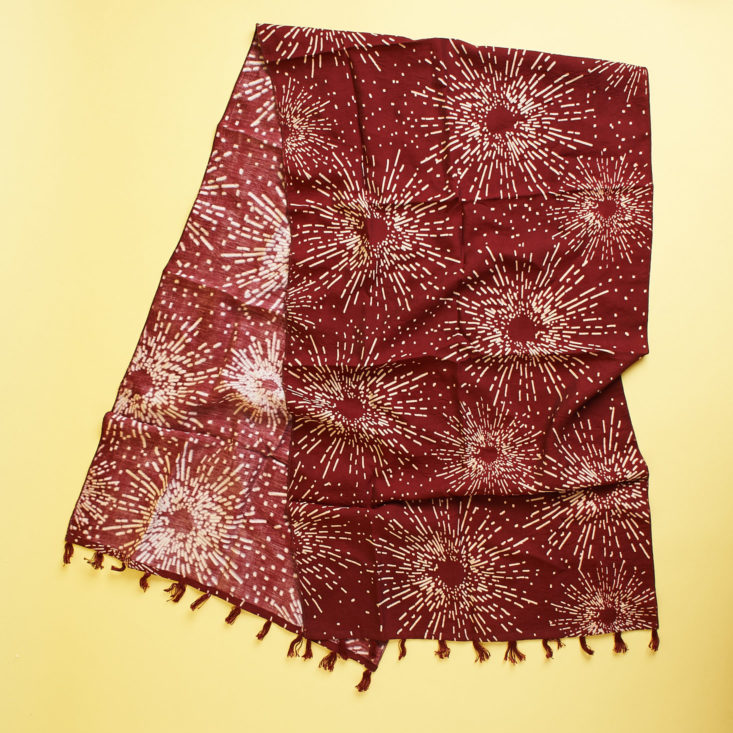 Thread Flourish Holiday folded scarf