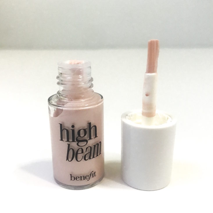 Birchbox The Best-Sellers Set January 2019 - Benefit Cosmetics High Beam Liquid Face Highlighter Open Front