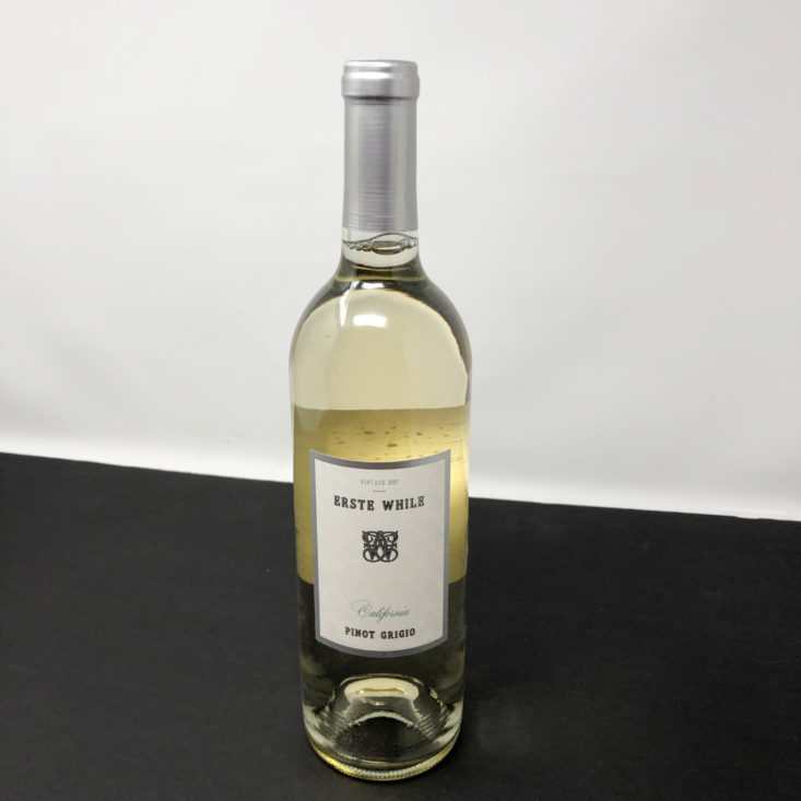 Firstleaf Wine Subscription Review January 2019 - Erste While Pinot Grigio (California) Bottle Front