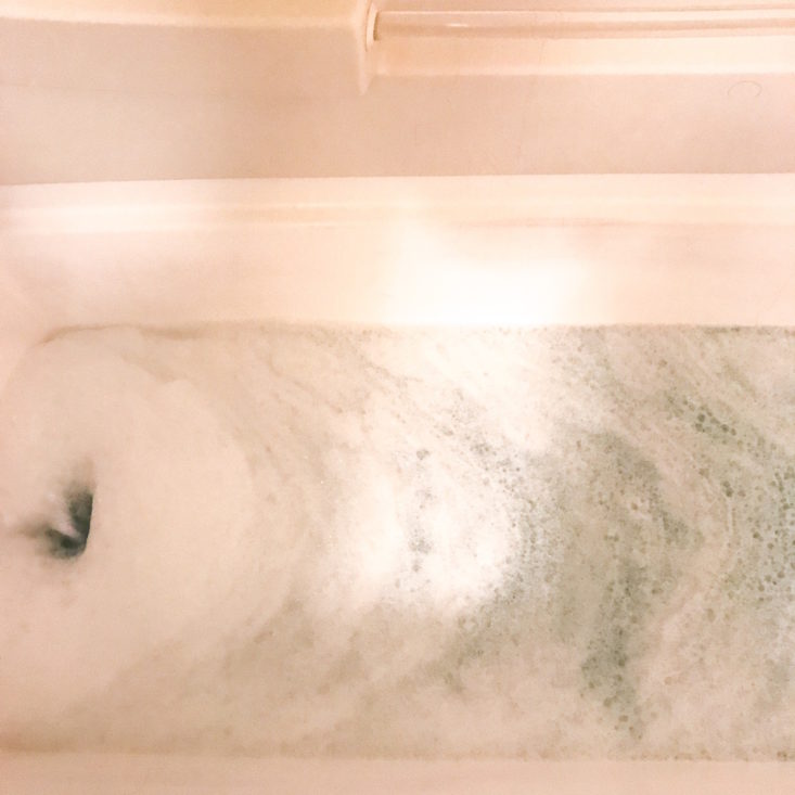 Lavish Bath January 2019 - Marvelous Soap Winter Candy Bubble Bar Top 3