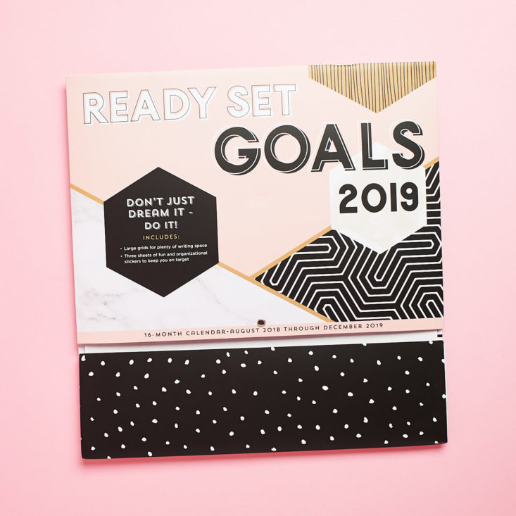 Peaches and Petals January 2019 goals calendar