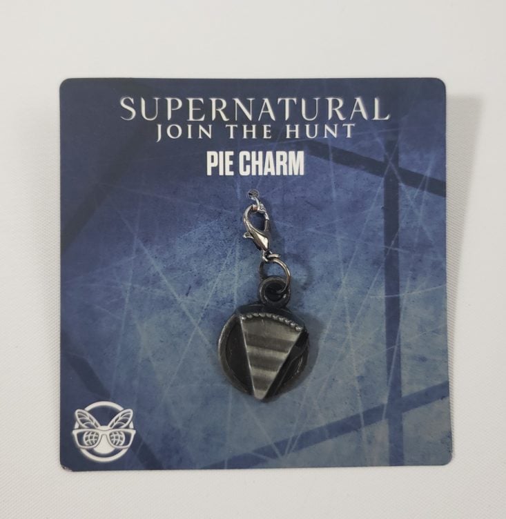 Supernatural Box Review Winter 2018 - Metal Pie Charm 1