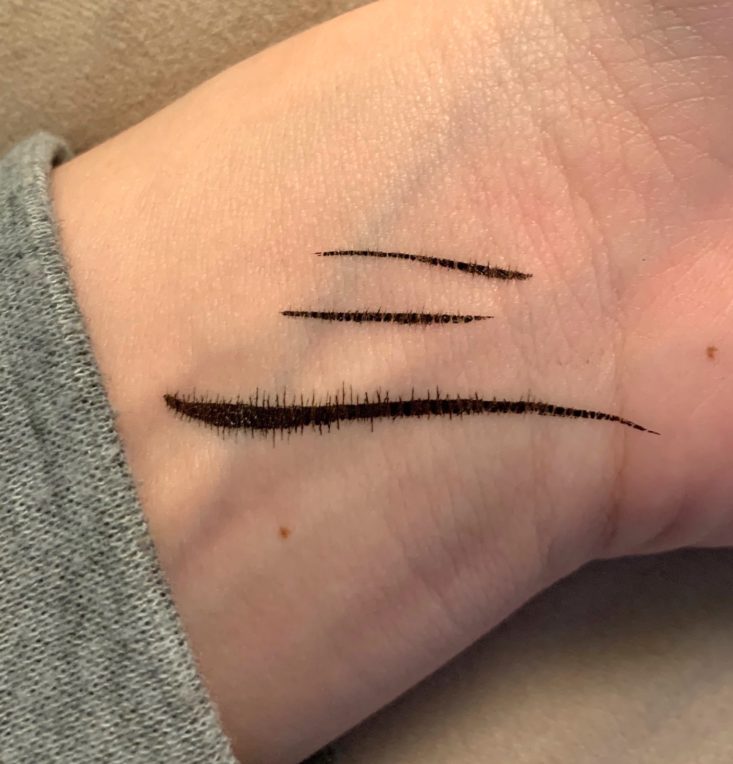 Target Beauty January 2019 - Liner2