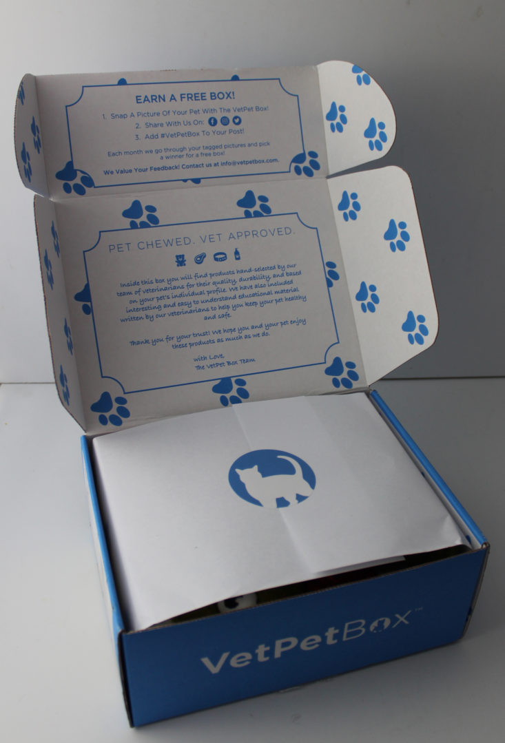Vet Pet Box Cat January 2019 Box - Box Inside Top