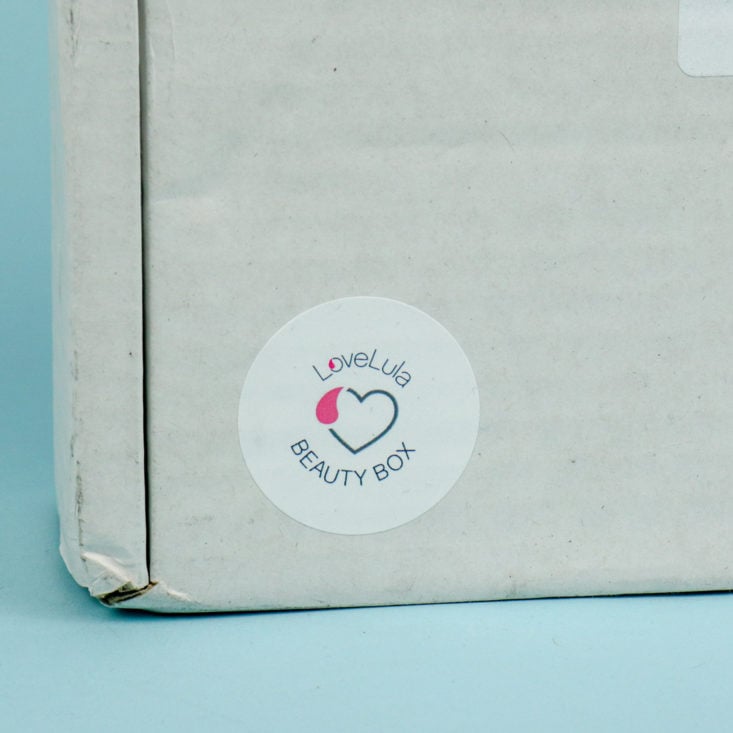 Logo Sticker on box