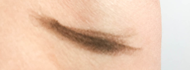 My Fashion Crate January 2019 - Skone Cosmetics Brow Wand In Chocolate On Hand