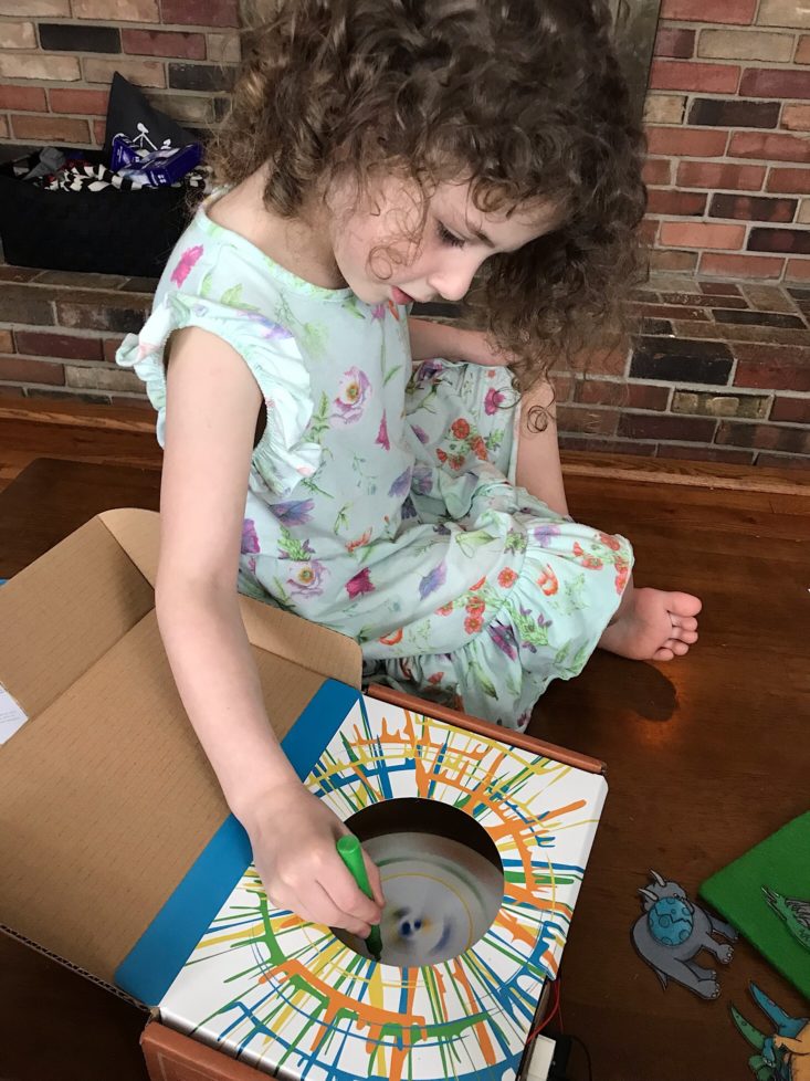 KiwiCo Tinker Crate Review & Coupon - SPIN ART MACHINE - Hello Subscription